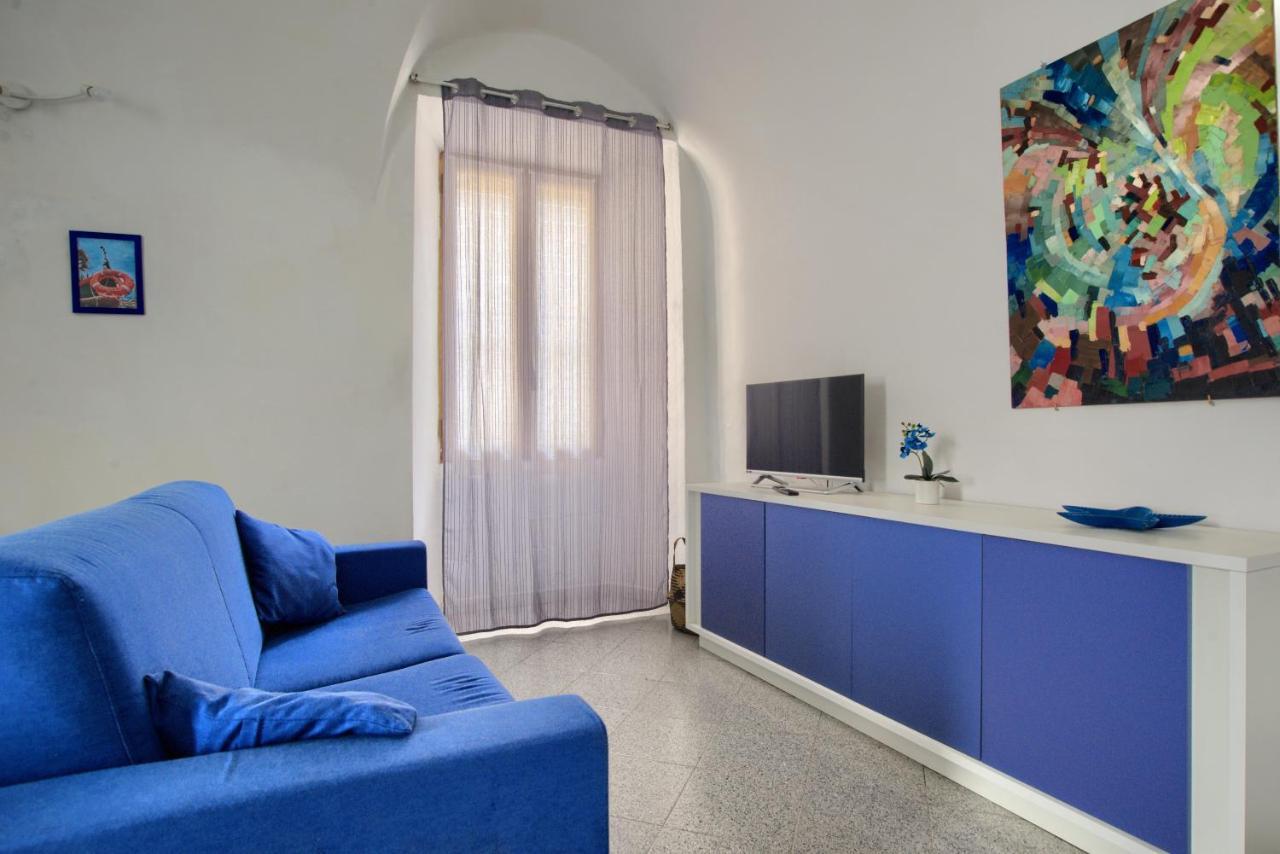 Casa A 2 Passi Dal Mare Con Patio Privato Villa Imperia Exterior photo