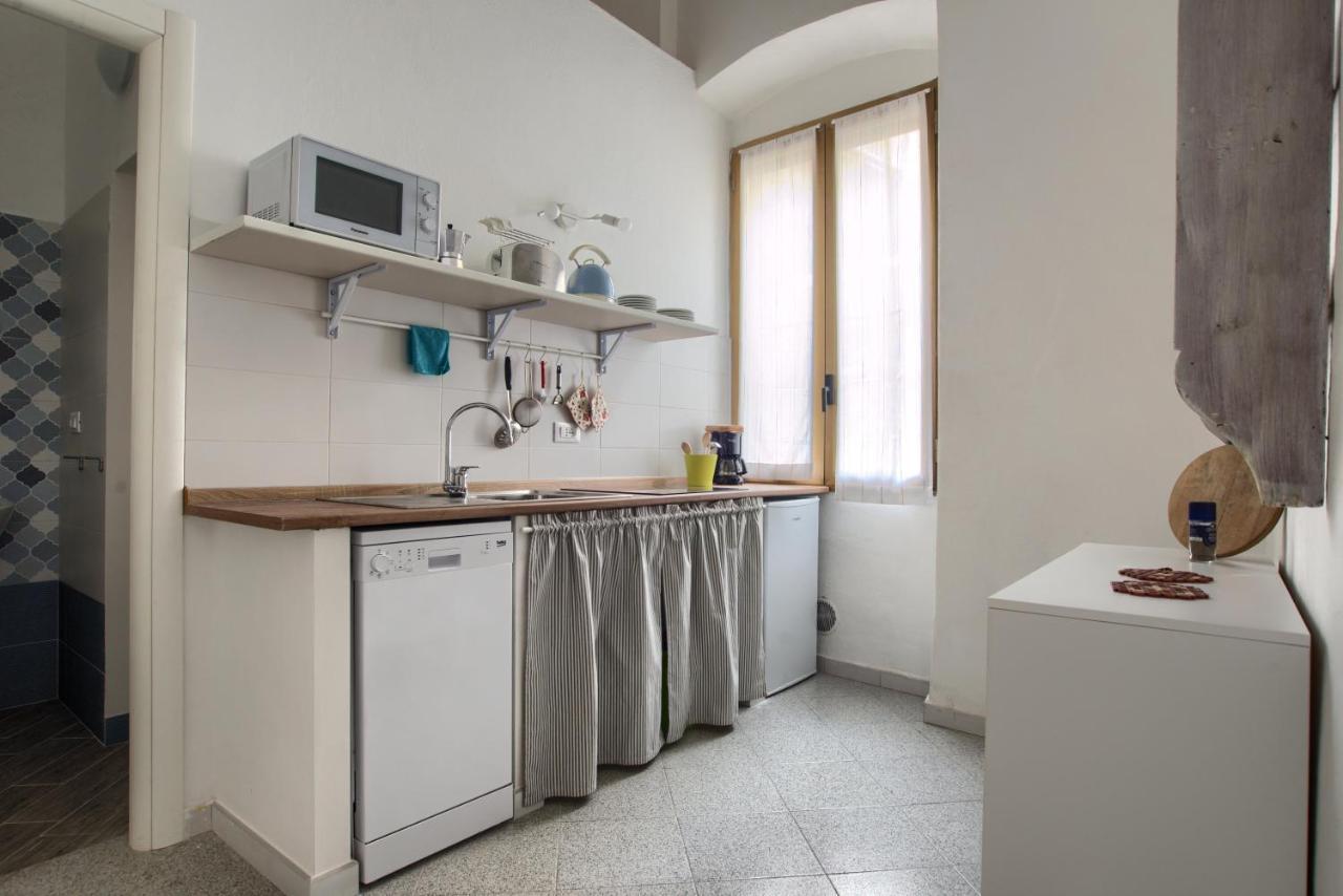 Casa A 2 Passi Dal Mare Con Patio Privato Villa Imperia Exterior photo